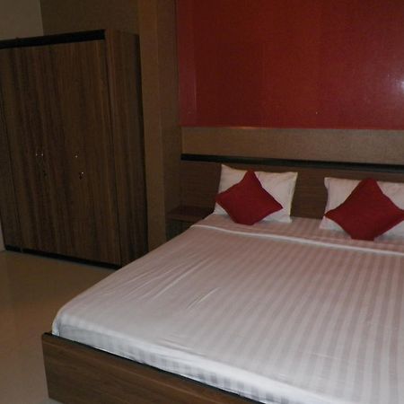 Ariandri Boutique Guesthouse Bandung Habitación foto