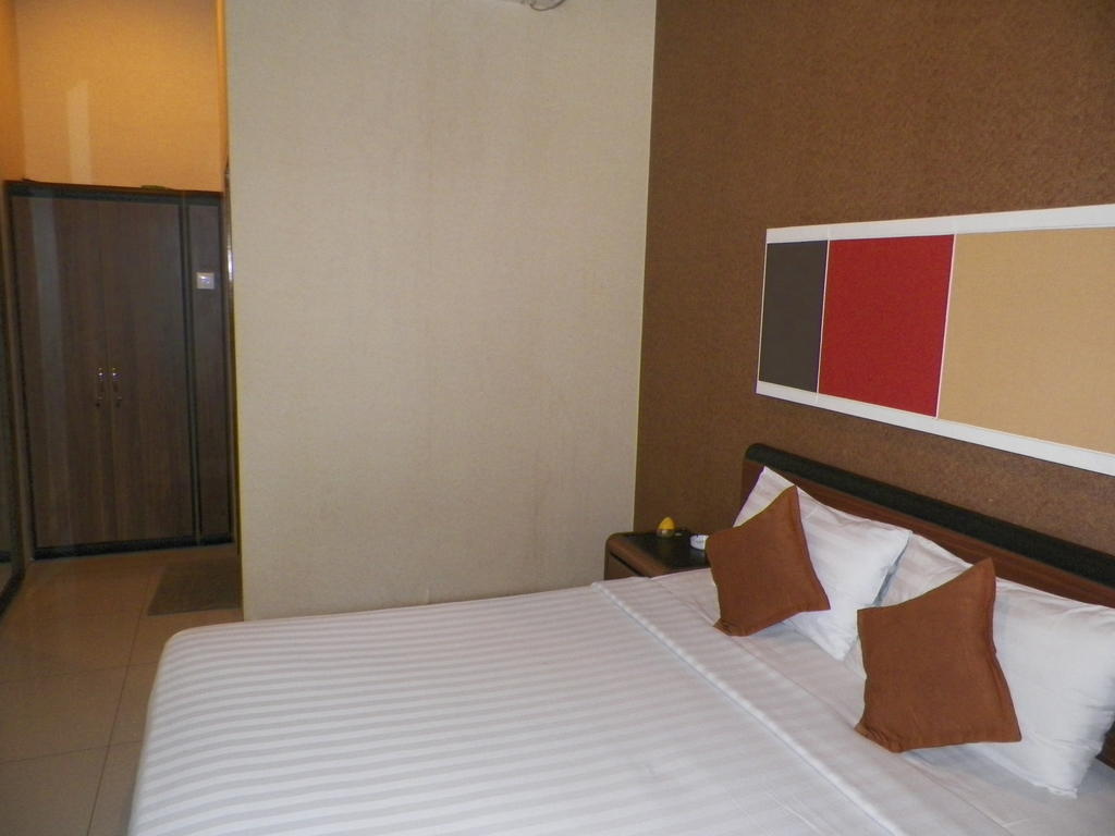 Ariandri Boutique Guesthouse Bandung Habitación foto